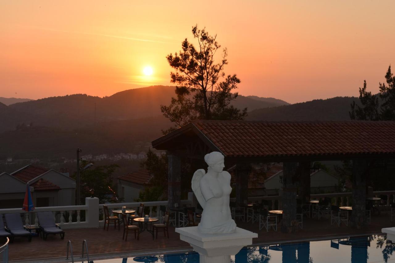Artemisia Royal Park Club Hotel 올루데니스 외부 사진