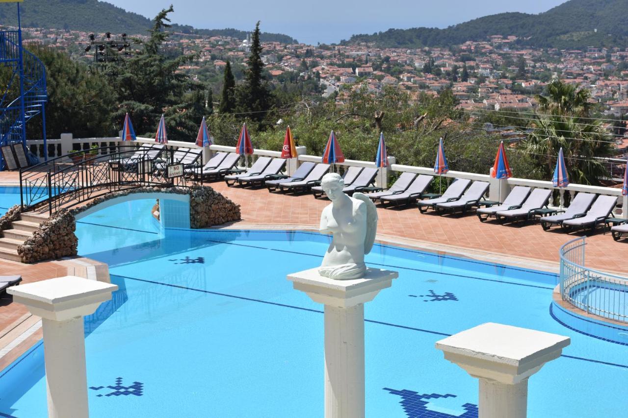Artemisia Royal Park Club Hotel 올루데니스 외부 사진