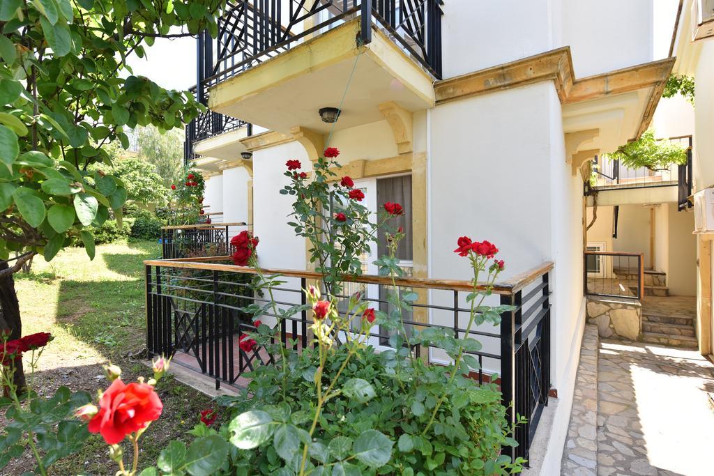 Artemisia Royal Park Club Hotel 올루데니스 외부 사진