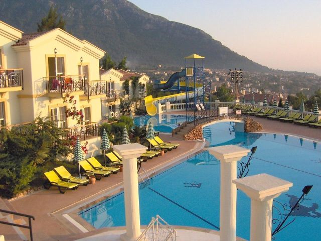 Artemisia Royal Park Club Hotel 올루데니스 외부 사진